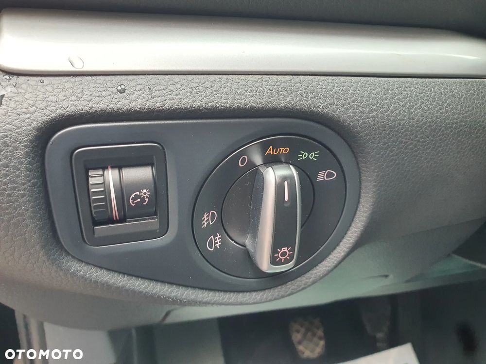 Volkswagen Sharan 2.0 TDI Blue Motion Comfortline - 21