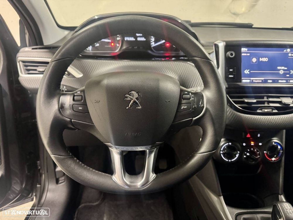 Peugeot 2008 1.2 PureTech Style - 10