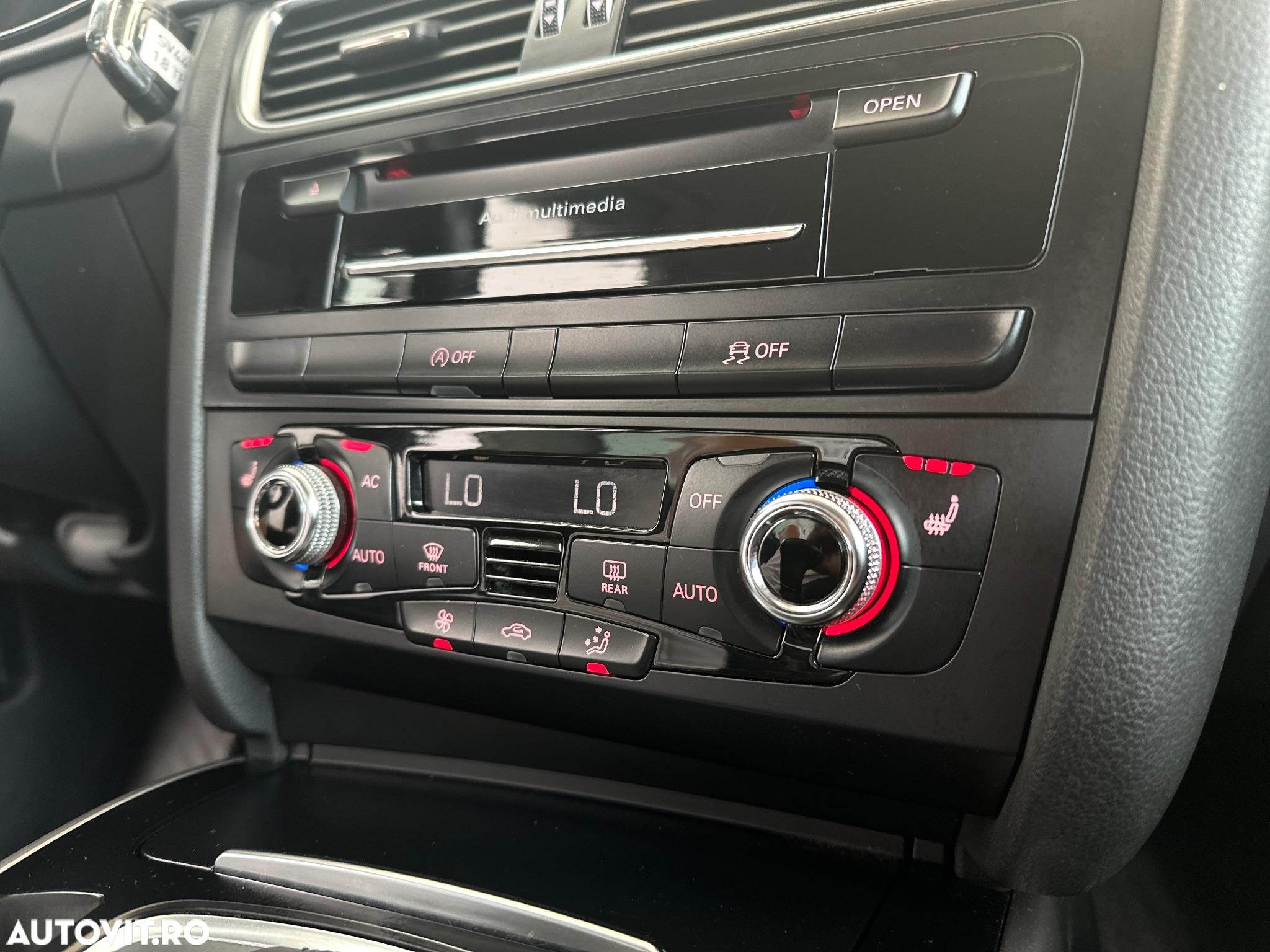 Audi A4 1.8 TFSI Multitronic Ambiente - 23