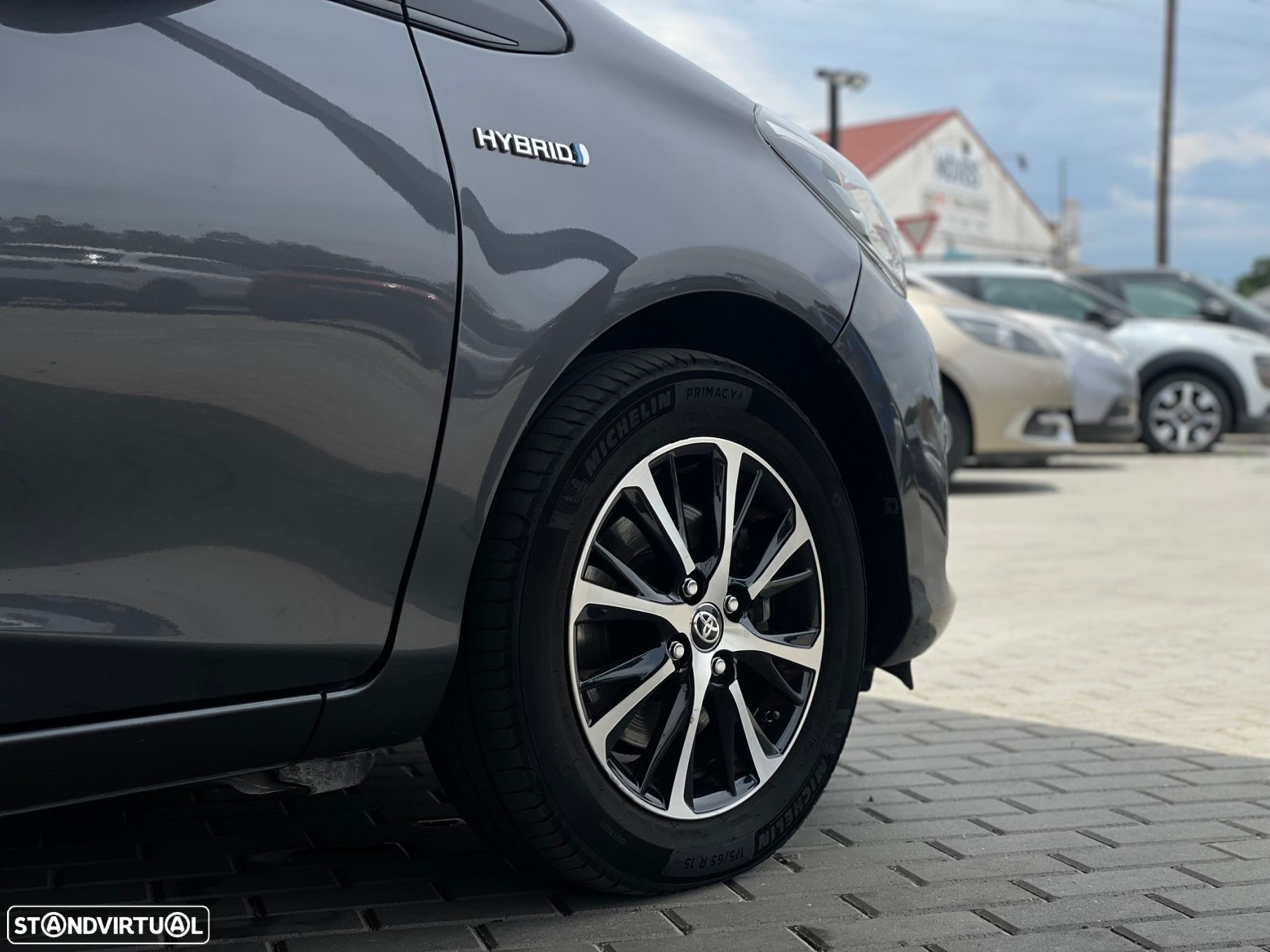 Toyota Yaris 1.5 HSD Comfort - 9