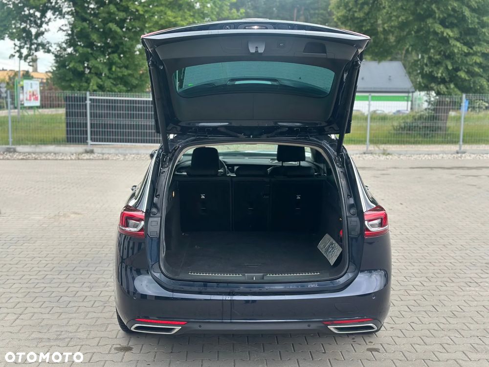 Opel Insignia 1.6 DI Turbo - 9