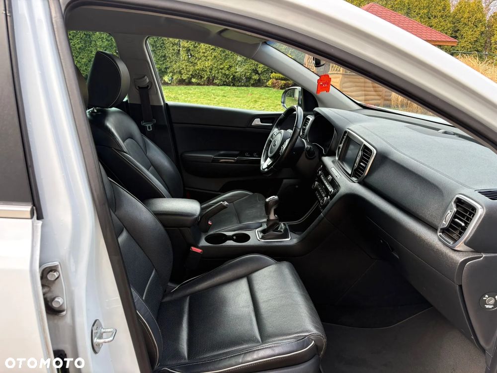 Kia Sportage 1.7 CRDI 2WD ISG Dream-Team Edition - 11