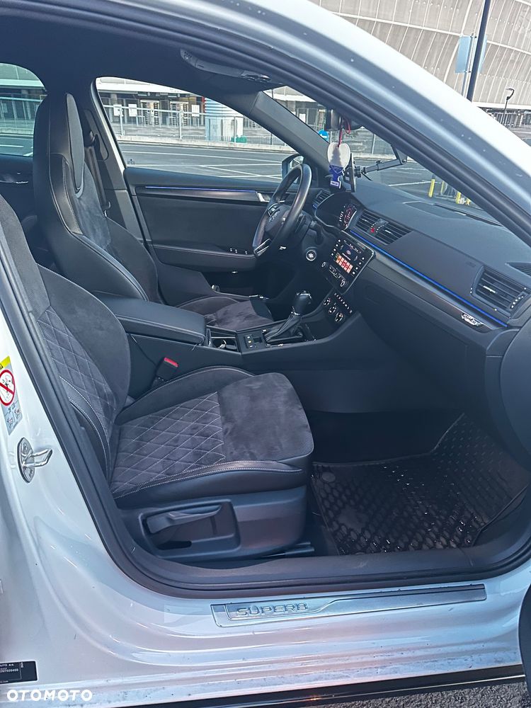 Skoda Superb 2.0 TSI Sportline DSG - 16