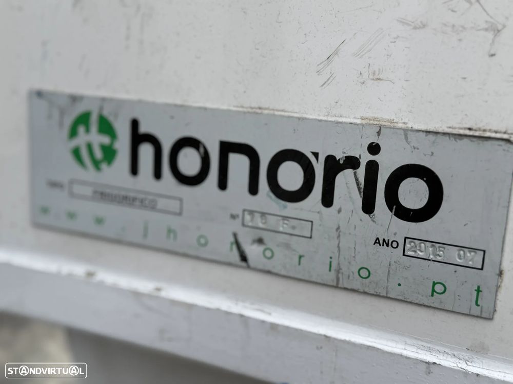 Mercedes-Benz VITO 114 CDI LONGA C/ MOTOR DE FRIO E CAIXA ISOTÉRMICA - 17