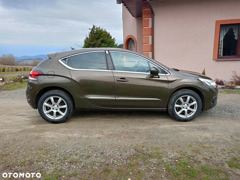 Citroën DS4 1.6 THP SportChic - 5