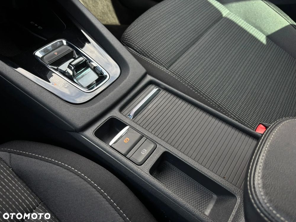Skoda Octavia 2.0 TDI Ambition DSG - 19