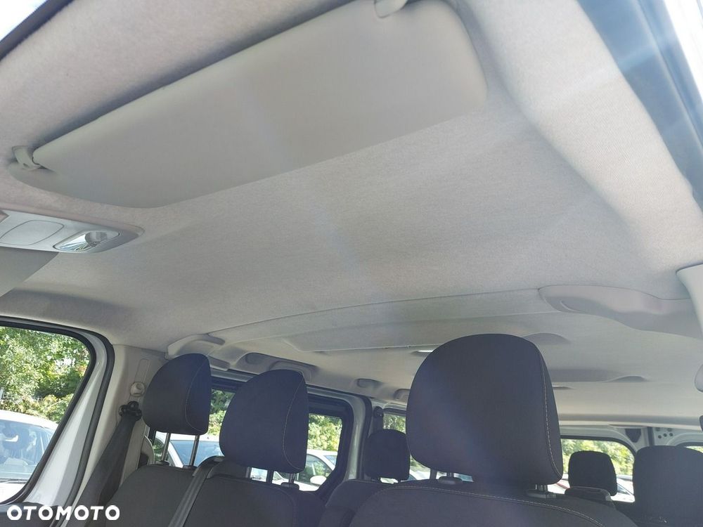 Renault Trafic - 22