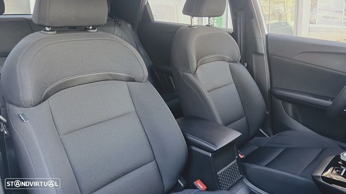 MG MG4 4 Standard - 47