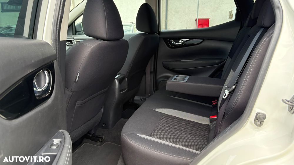 Nissan Qashqai - 26