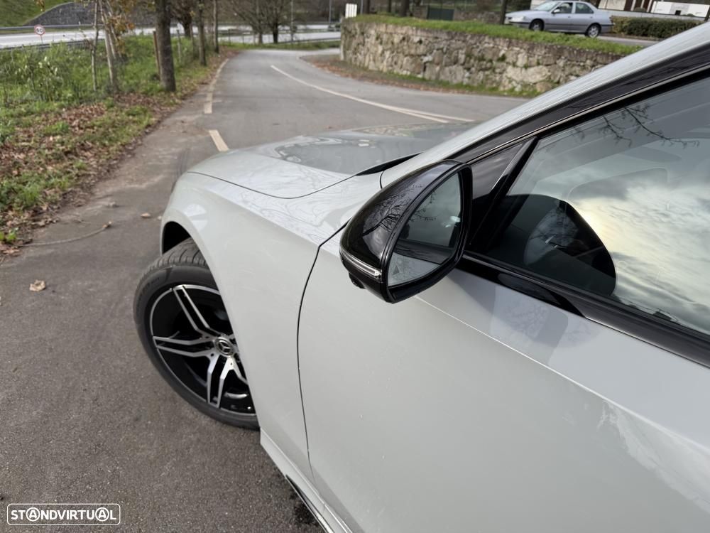 Mercedes-Benz E 300 e AMG Line - 20