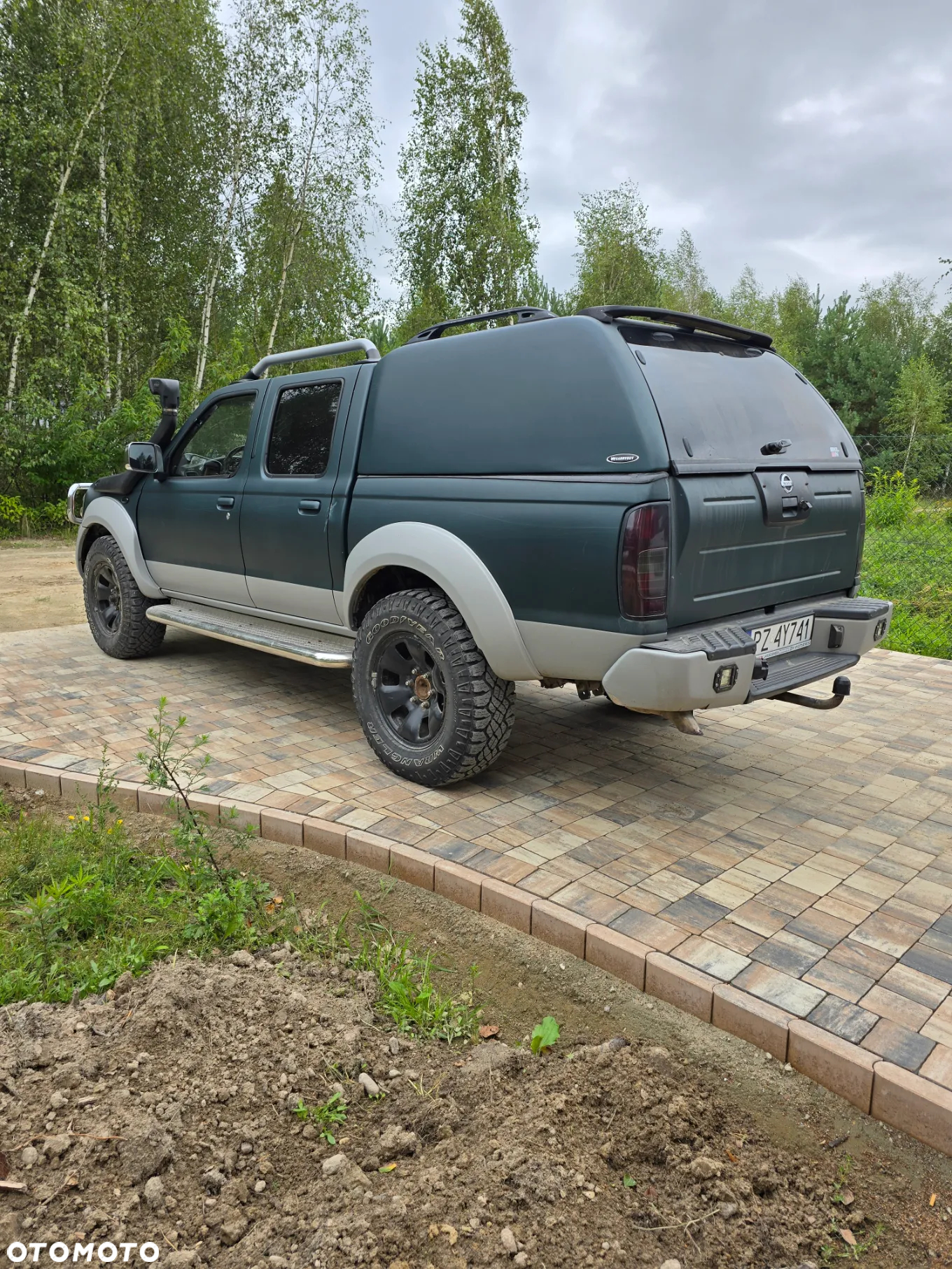 Nissan Navara ver-gr-2-8-tdi - 2