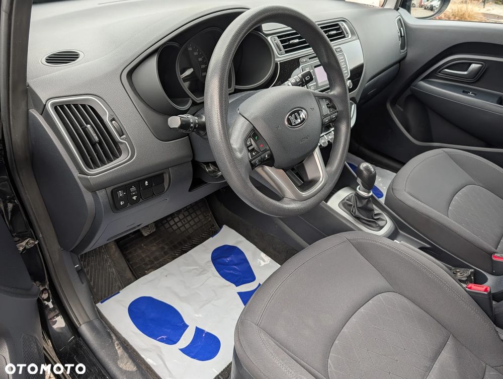 Kia Rio 1.4 M (klm) - 13