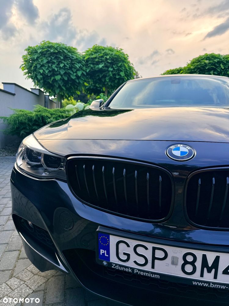 BMW Seria 3 320i xDrive M Sport - 2