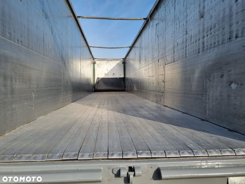 Stas Ruchoma podłoga 92m3 Podłoga 10 mm 2019 rok - 16