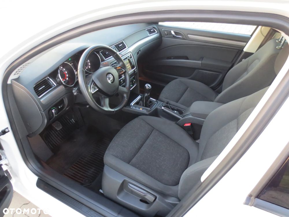 Skoda Superb - 9