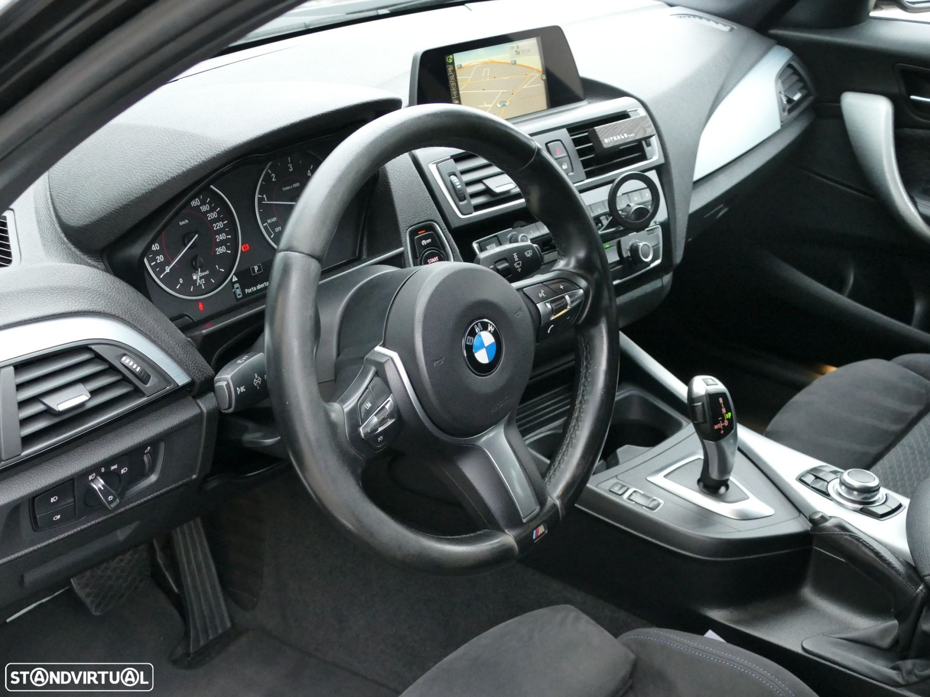 BMW 118 d Pack M Shadow Auto - 12