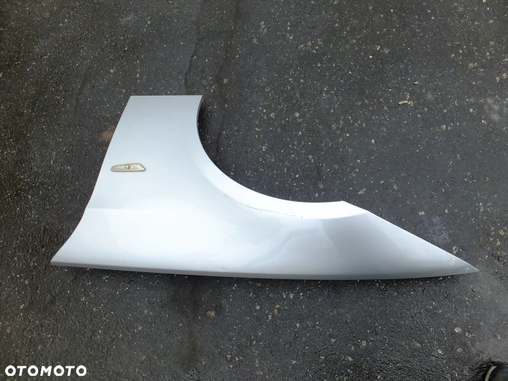 błotnik lewy przód bmw e90 e91 2007r - 1