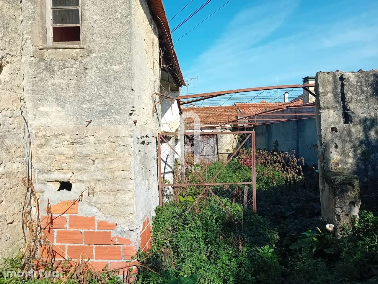 Moradia para Restaurar T3 Venda em Esgueira,Aveiro - Grande imagem: 3/15