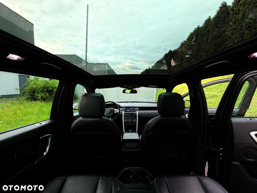Land Rover Discovery Sport TD4 HSE Luxury - 32