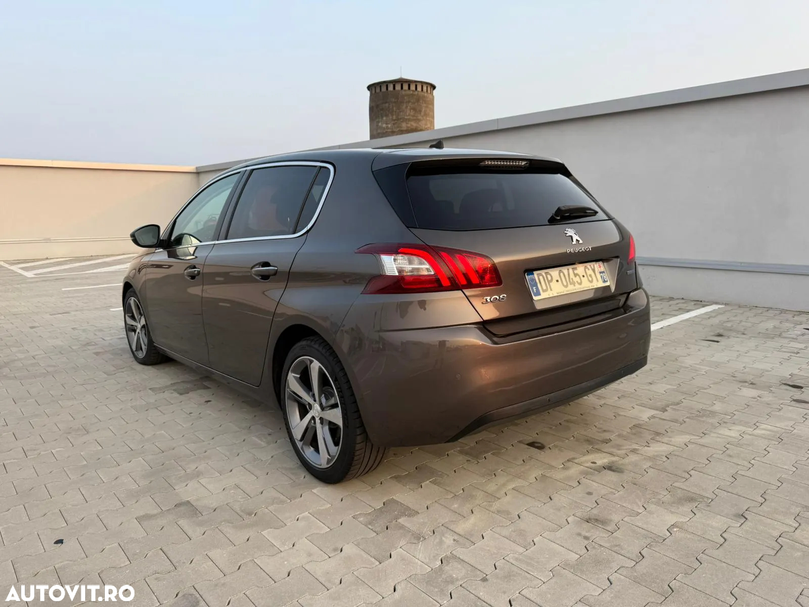 Peugeot 308 BlueHDi FAP 150 EAT6 Stop&Start GT-Line Edition - 8