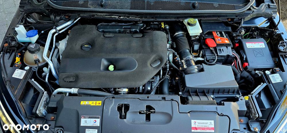 Peugeot 308 BlueHDi FAP 150 EAT6 Stop&Start GT-Line Edition - 32