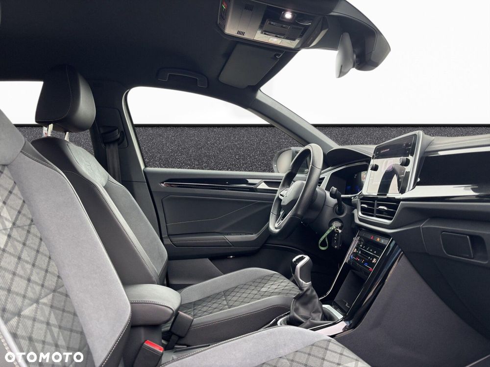 Volkswagen T-Roc - 31