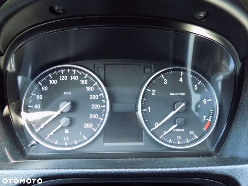 BMW Seria 3 - 10