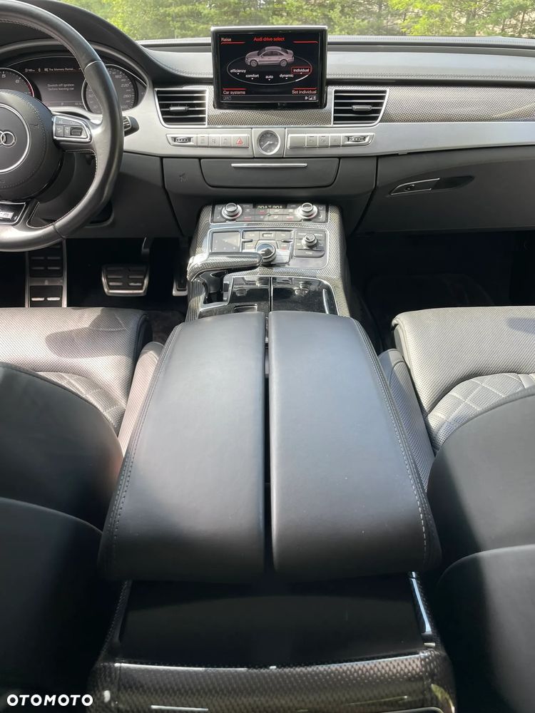 Audi S8 4.0 TFSI Quattro - 36