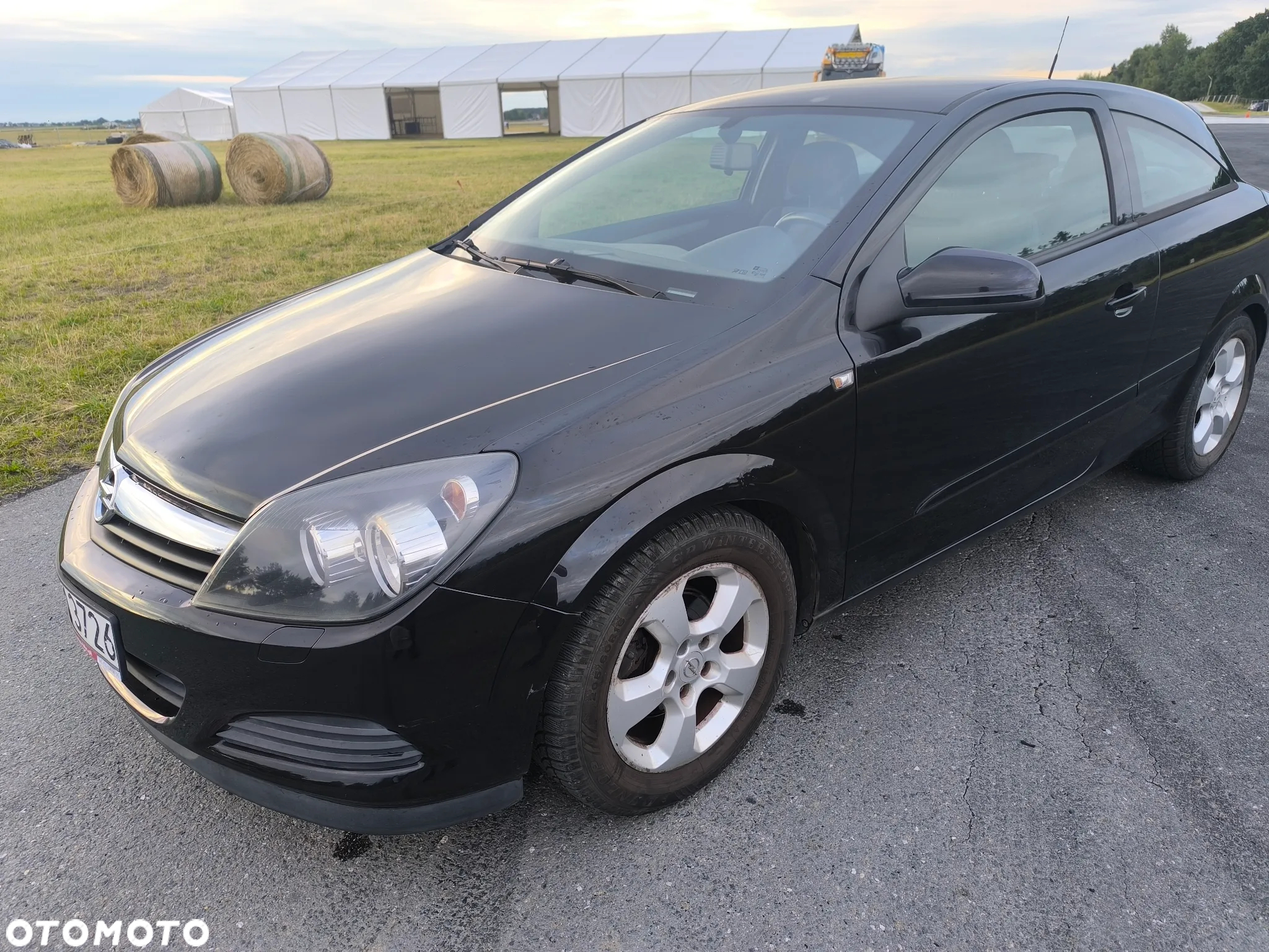 Opel Astra GTC 1.6 - 5