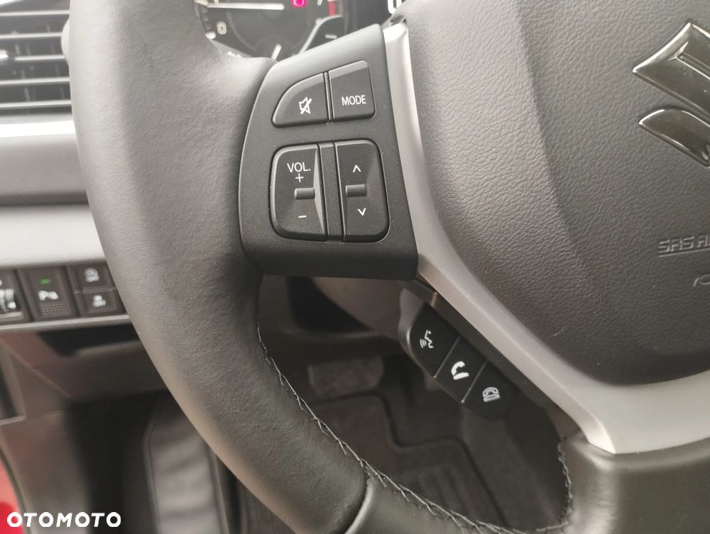 Suzuki S-Cross 1.4 BoosterJet mHEV Premium Plus SP - 19