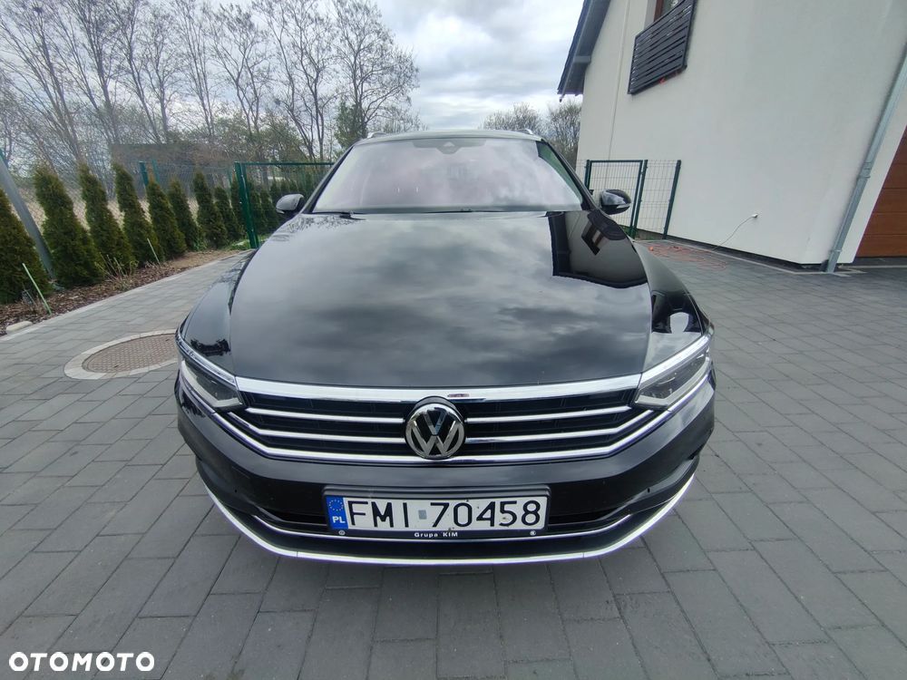 Volkswagen Passat 2.0 TSI OPF DSG Business - 24