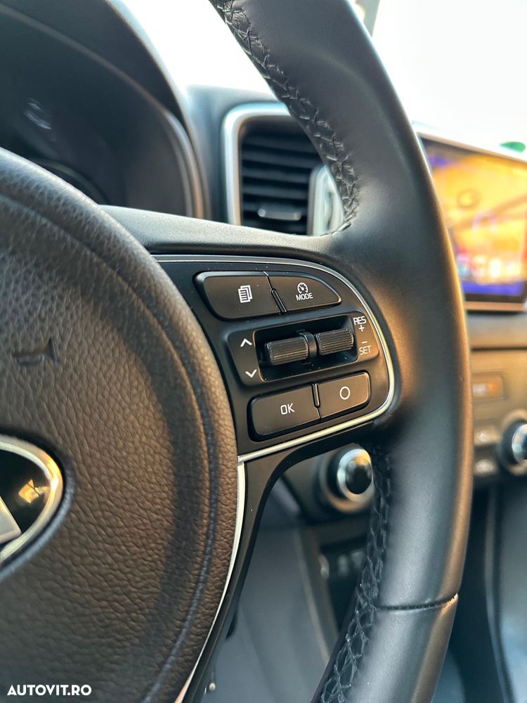 Kia Sportage - 12