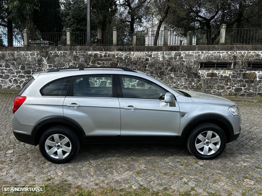 Chevrolet Captiva 2.0 VCDi Seven 7L - 12
