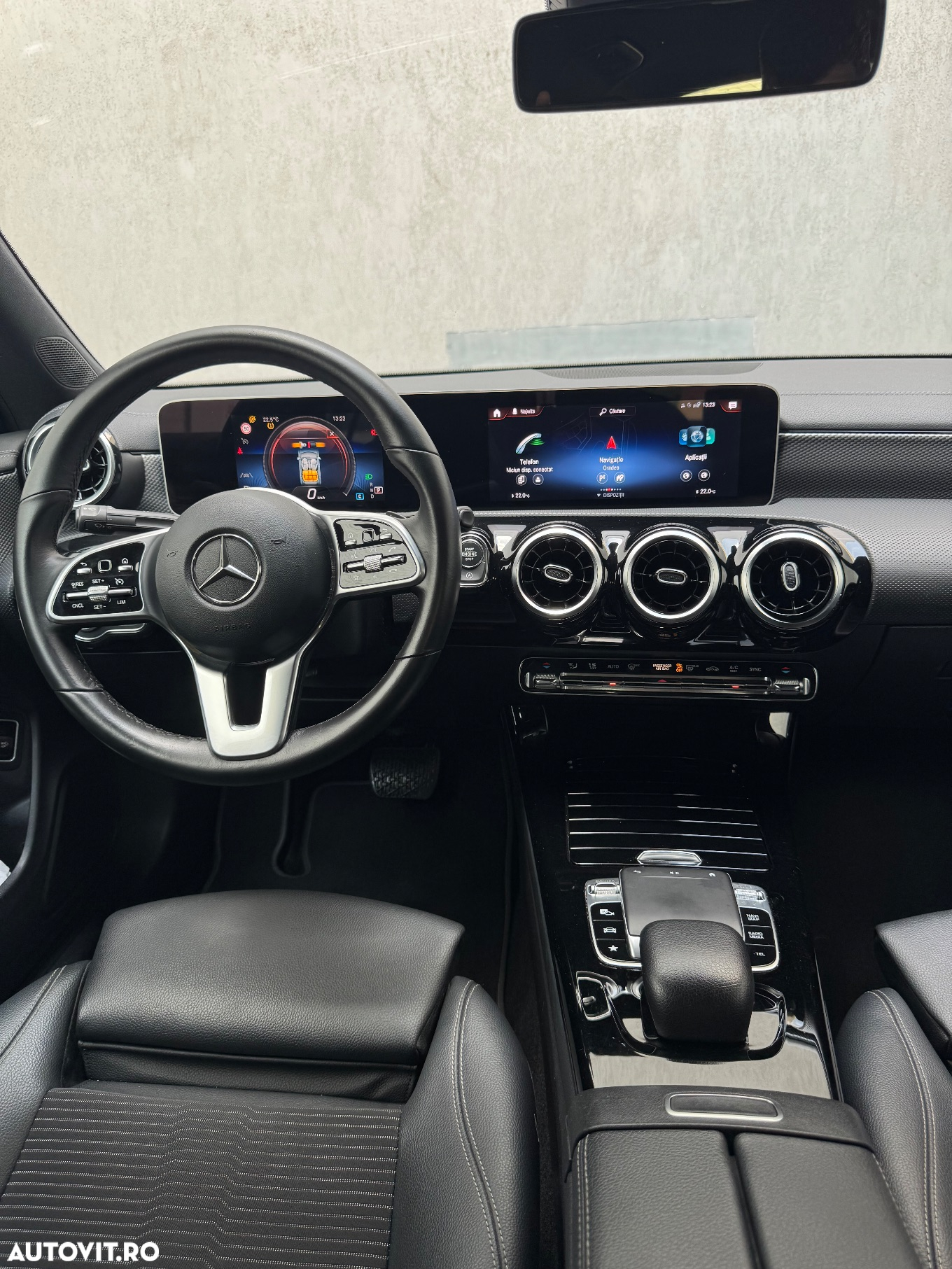 Mercedes-Benz CLA - 21