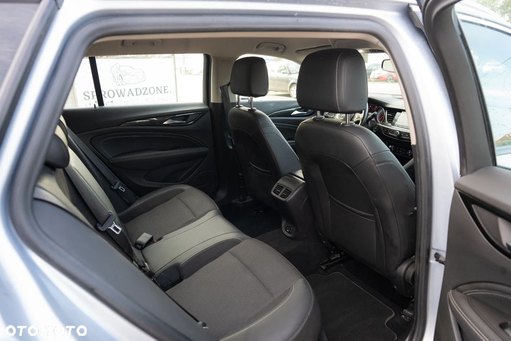 Opel Insignia 1.5 T Innovation S&S - 16