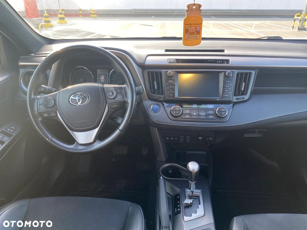 Toyota RAV4 Hybrid Prestige 4x4 - 9