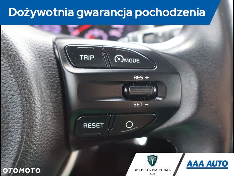 Kia Rio - 20