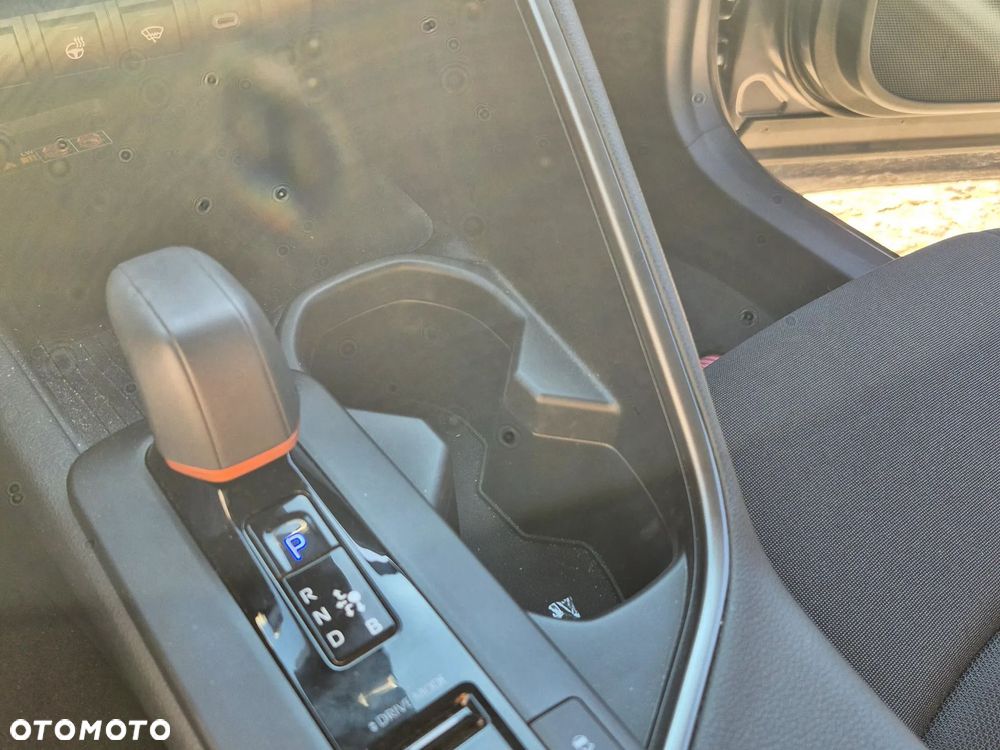 Toyota C-HR 2.0 PHEV Dynamic Force Style - 6