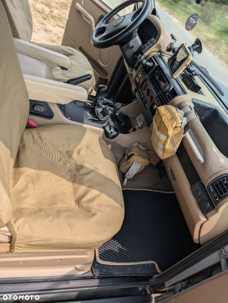Land Rover Discovery - 3