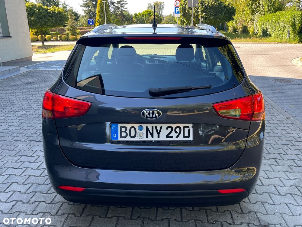 Kia Ceed 1.6 GDI Spirit - 14
