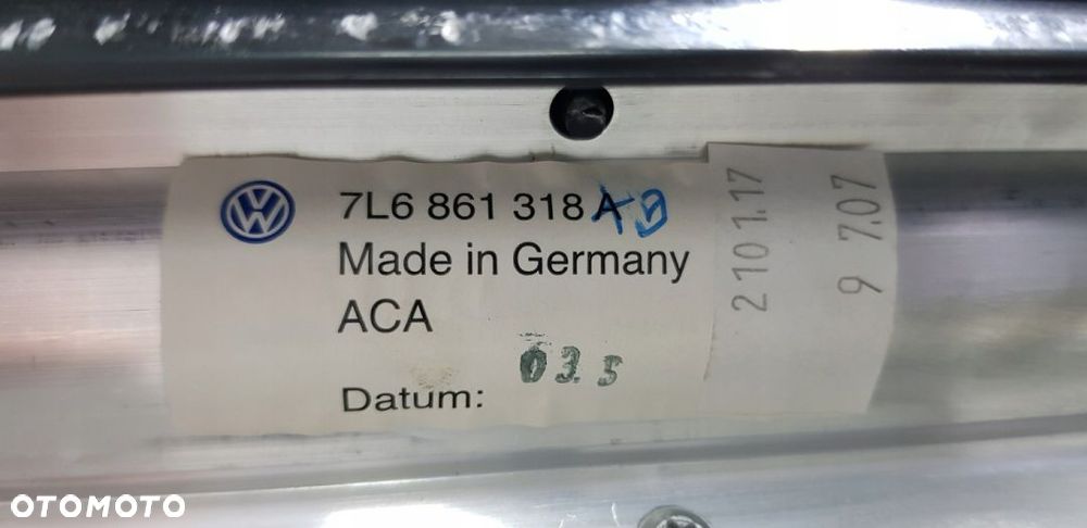 VW Touareg Boczek Drzwi Roleta 7L6861318 - 13