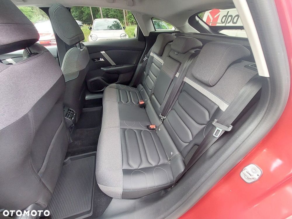 Citroën C4 1.2 PureTech Max S&S EAT8 - 11