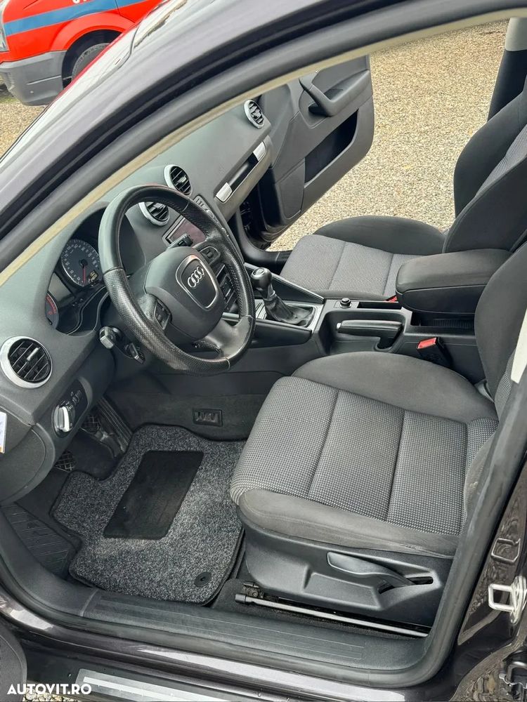 Audi A3 1.4 TFSI Sportback Ambiente - 7