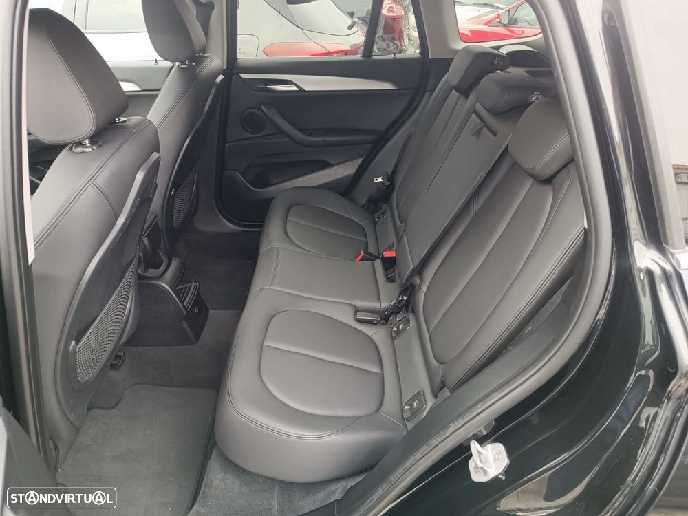 BMW X1 16 d sDrive Line Sport Auto - 11