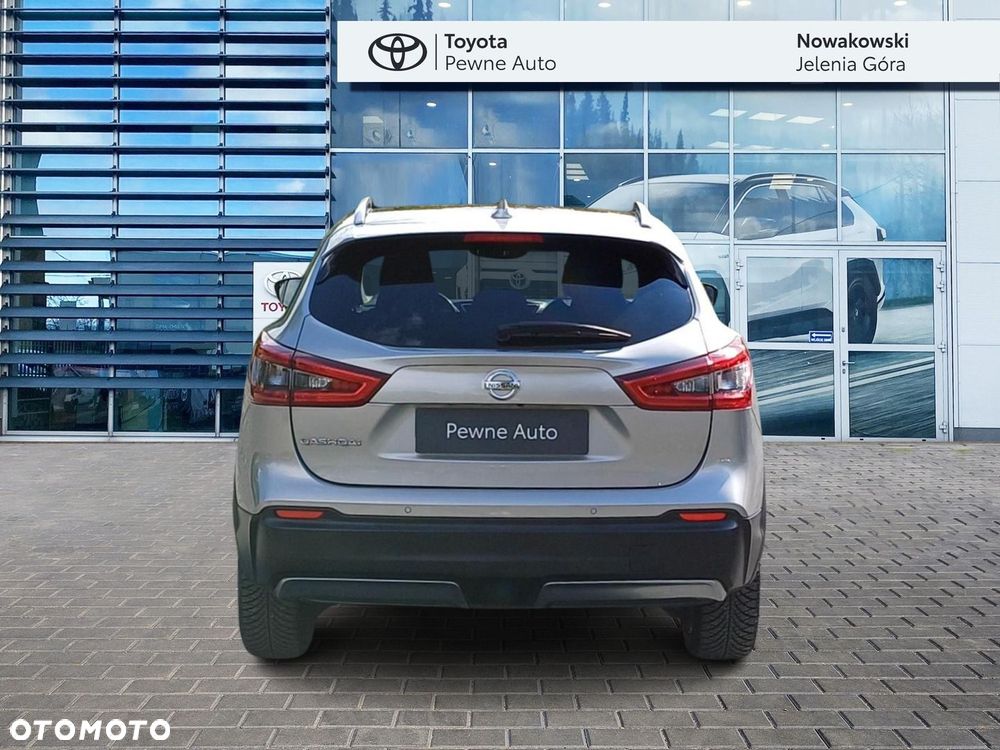 Nissan Qashqai 1.2 DIG-T N-Connecta - 6