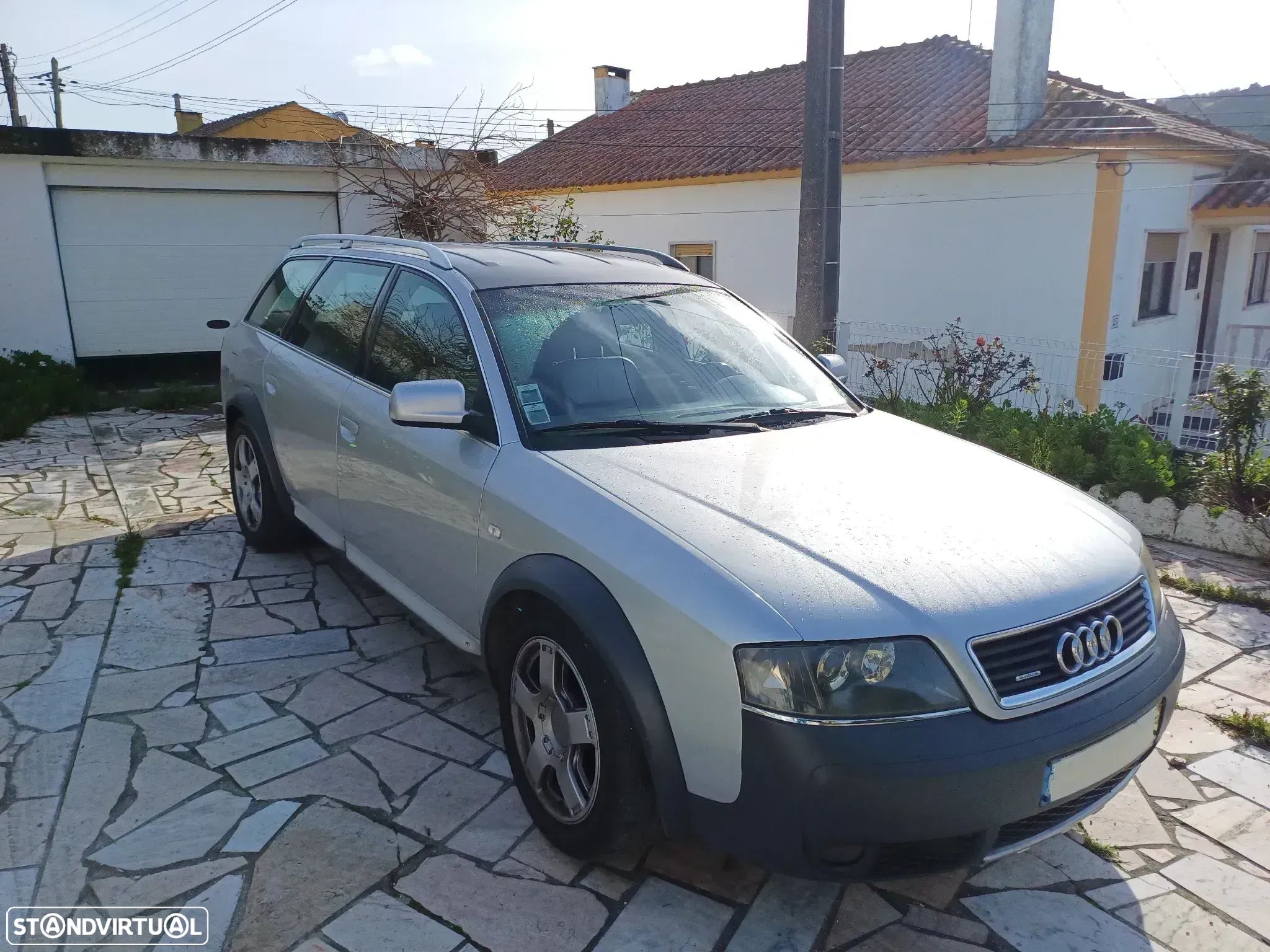 Audi A6 Allroad Quattro 2.5 TDI Tip - 1