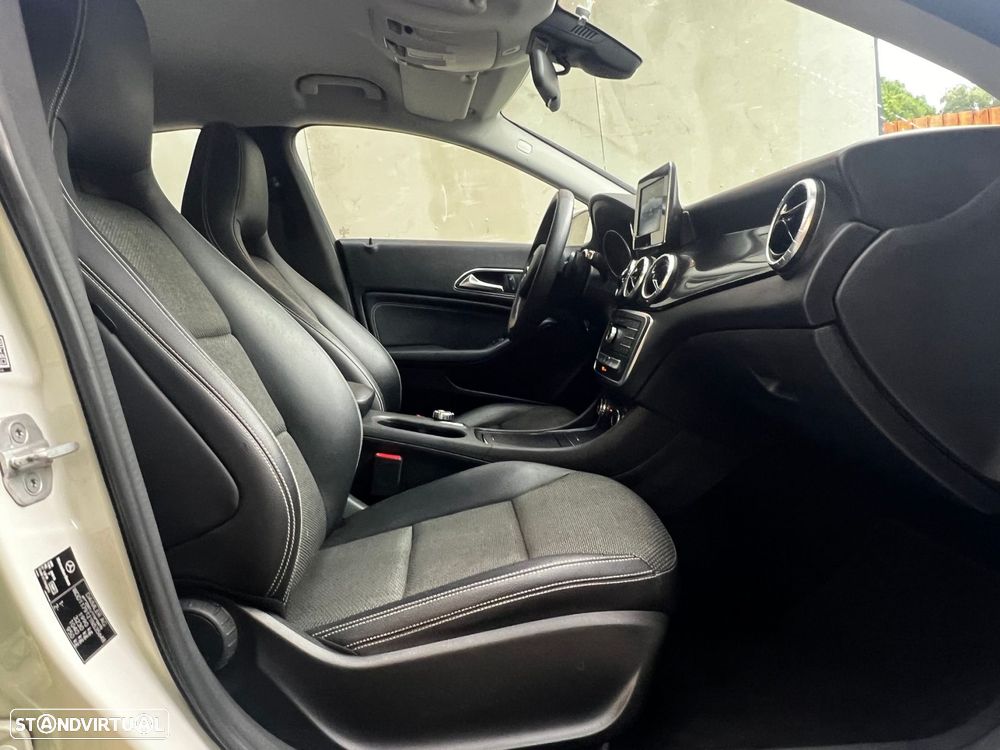 Mercedes-Benz CLA 180 d Shooting Brake Aut. - 13