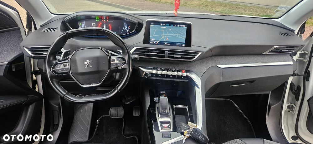 Peugeot 3008 1.5 BlueHDi Allure S&S EAT8 - 29