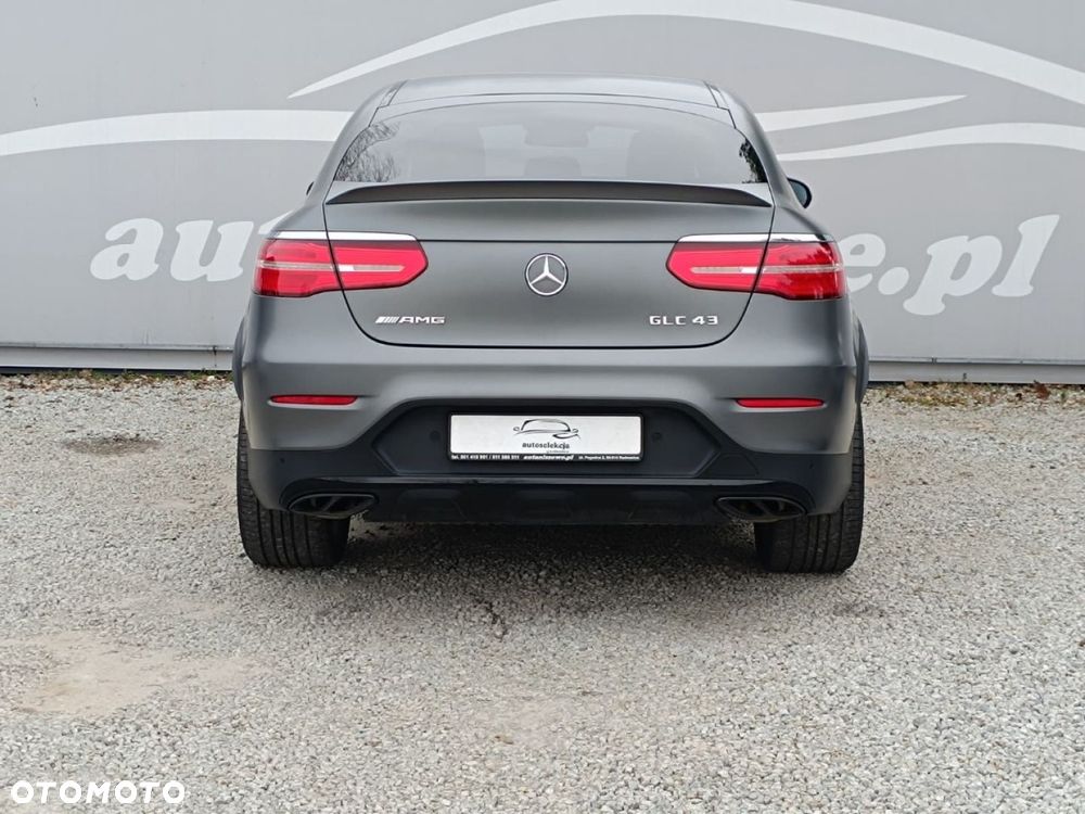 Mercedes-Benz GLC - 15