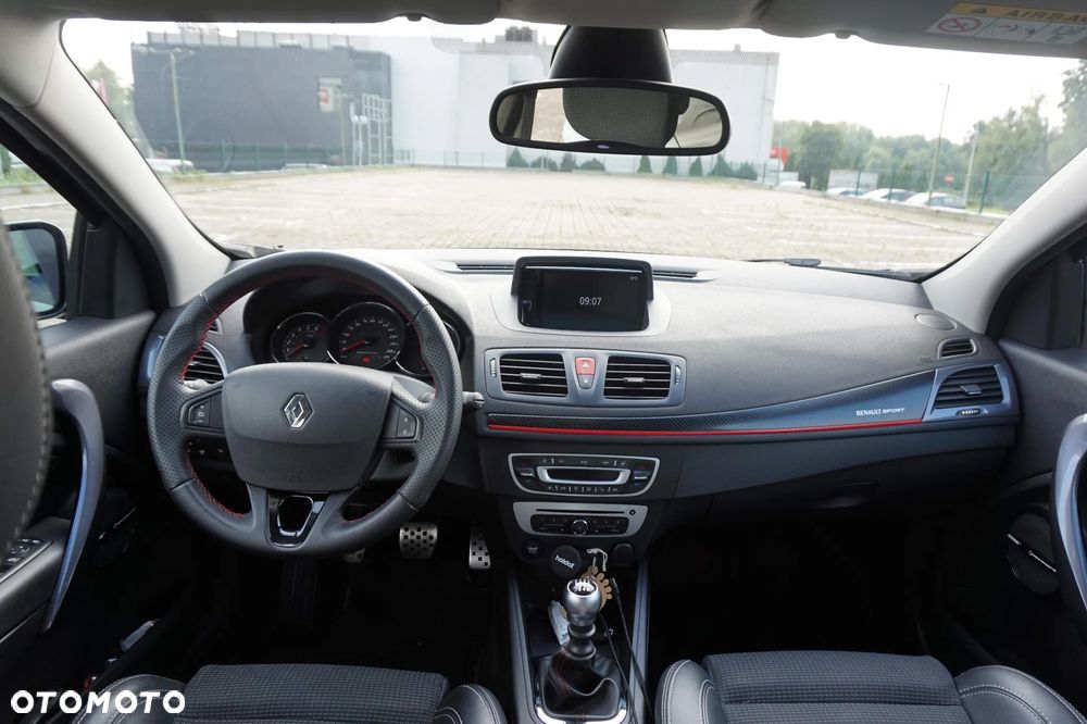 Renault Megane Grandtour TCe 220 Start & Stop GT 220 - 15